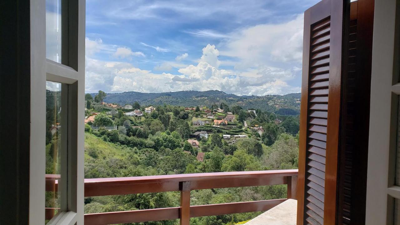 Belissima Cobertura No Condominio Switzerland, O Conforto Que Toda Familia Merece Campos do Jordao Dış mekan fotoğraf